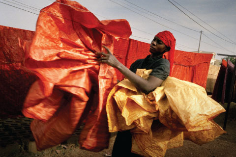 Article : Mali: le bazin, plus qu’un tissu, une industrie
